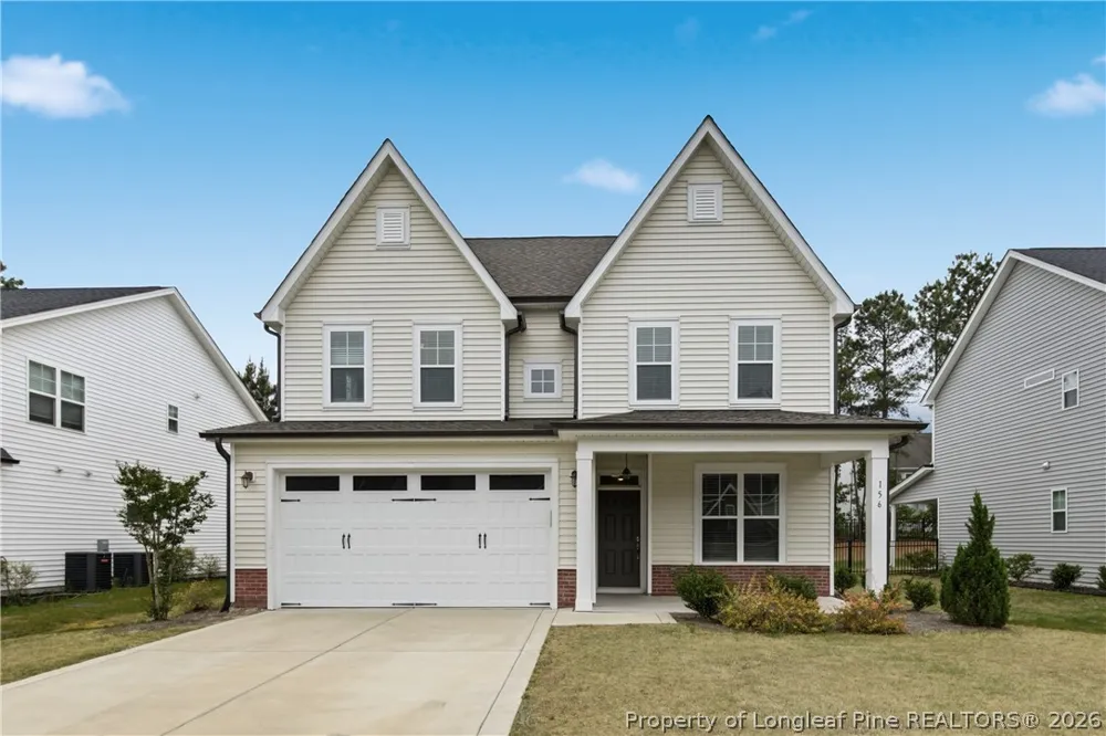 156 Kensington Drive Spring Lake, NC 28390