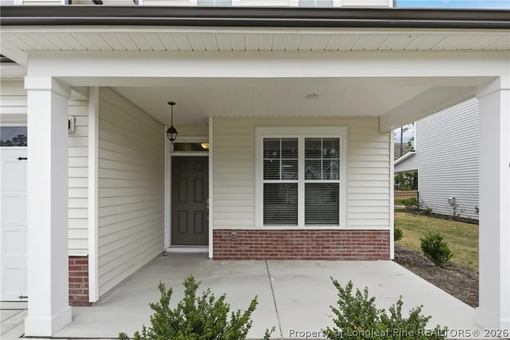 156 Kensington Drive Spring Lake, NC 28390