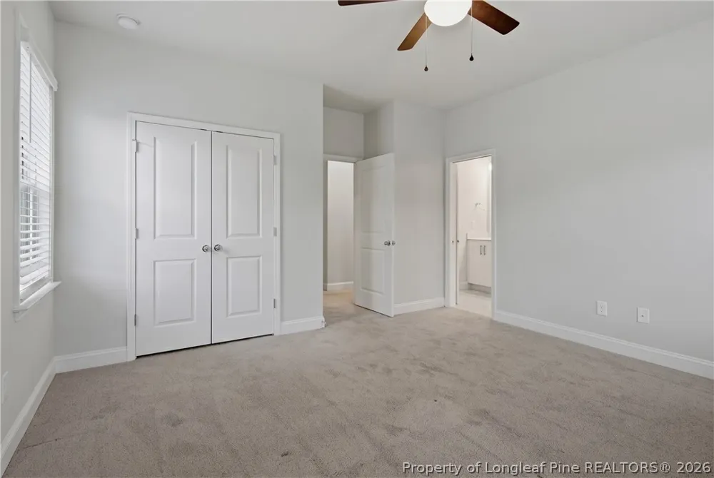 156 Kensington Drive Spring Lake, NC 28390