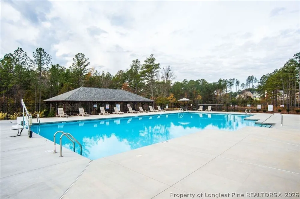 156 Kensington Drive Spring Lake, NC 28390