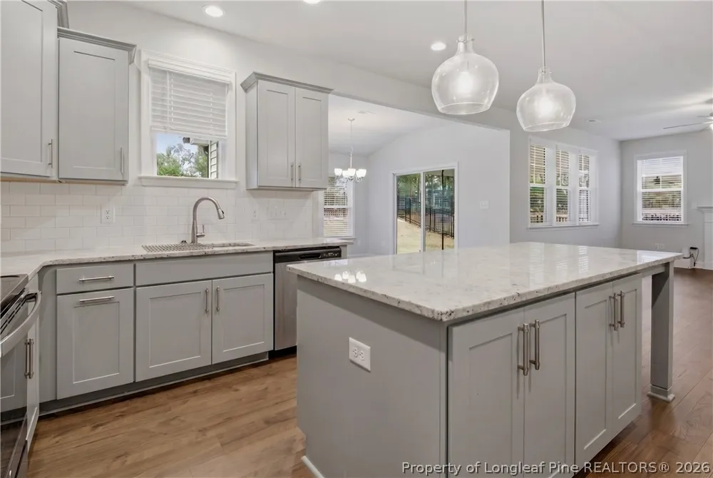 156 Kensington Drive Spring Lake, NC 28390