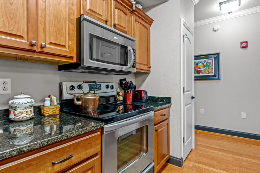 1235 New Lake Road Spring City, TN 37381