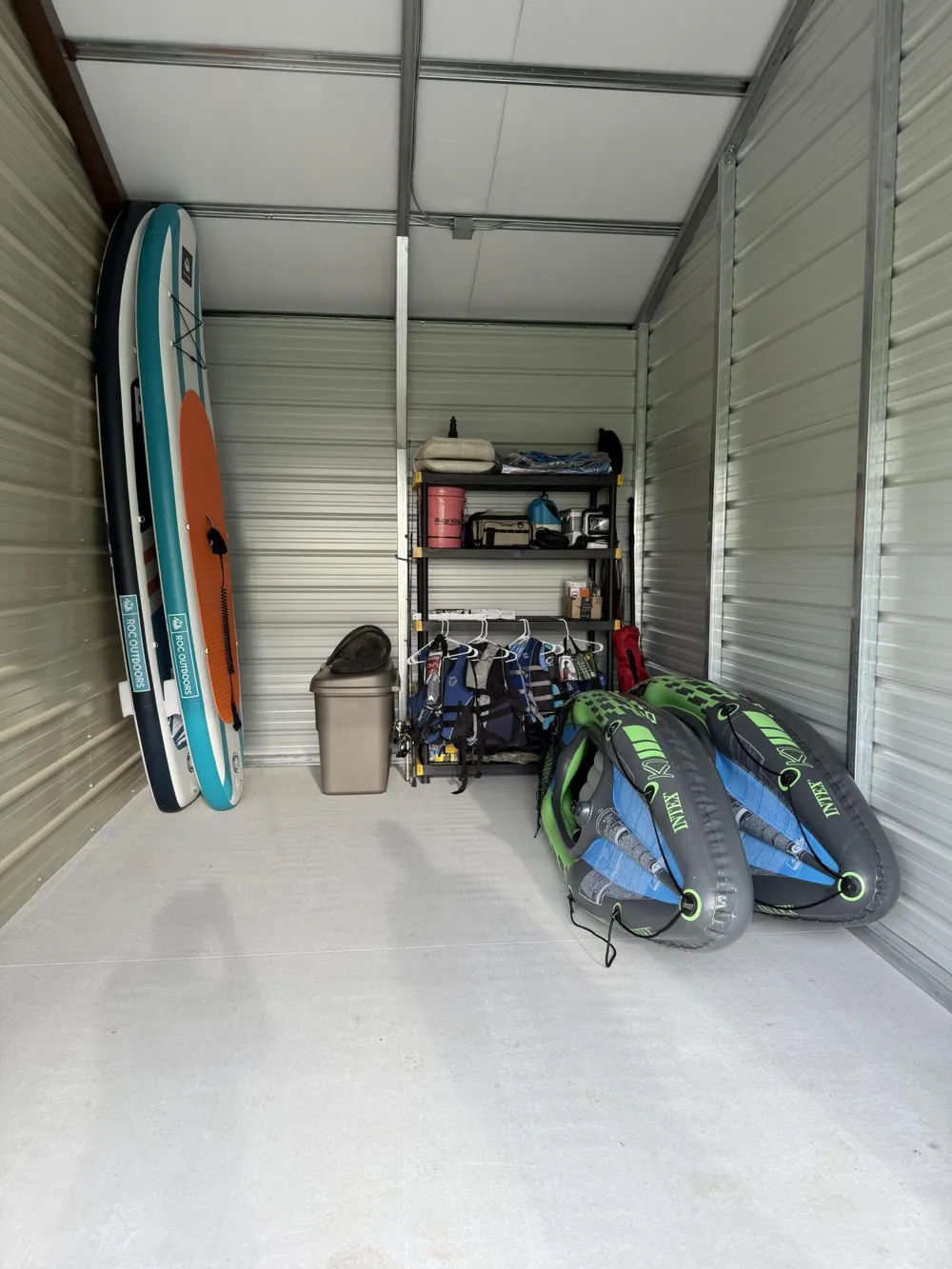 1235 New Lake Road Spring City, TN 37381