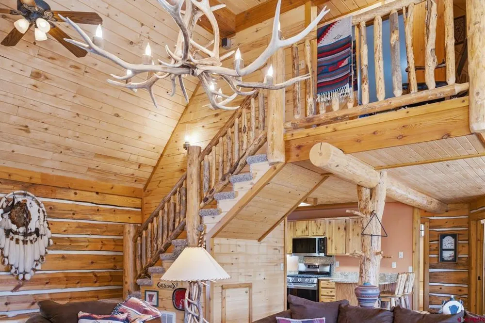 15586 Road 36.5 Mancos, CO 81328