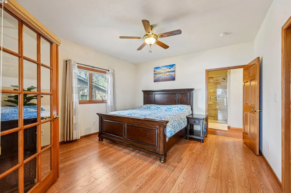 24560 Cedar Point Road New Prague, MN 56071