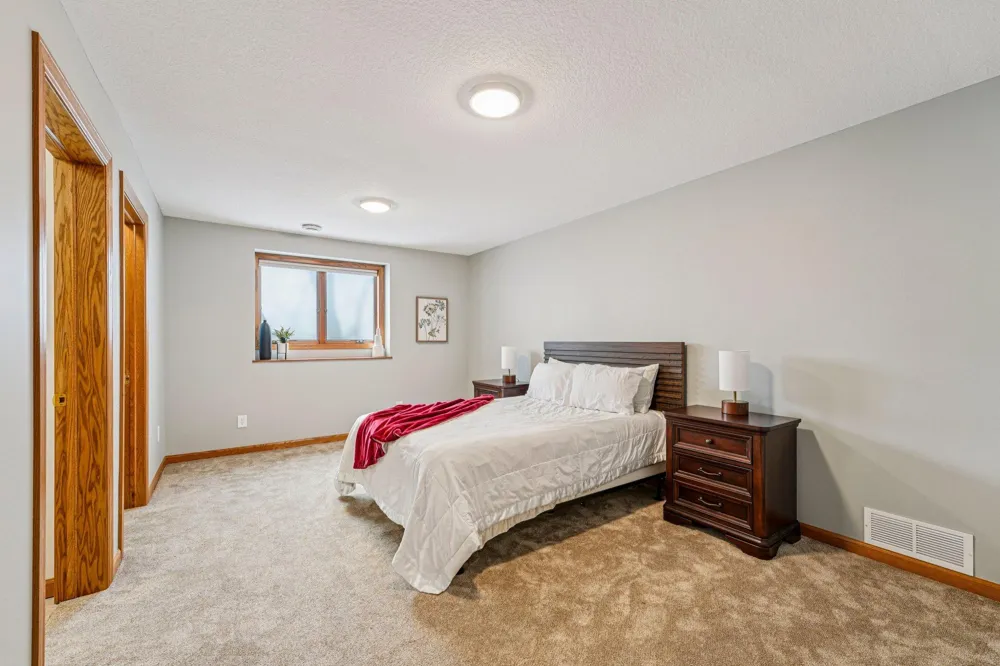 24560 Cedar Point Road New Prague, MN 56071
