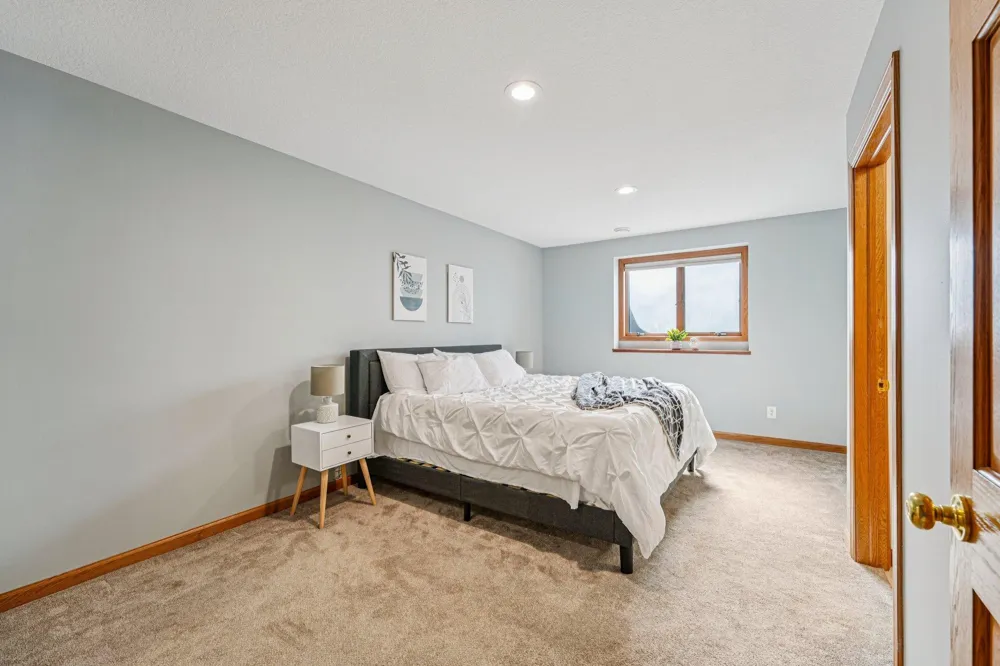 24560 Cedar Point Road New Prague, MN 56071
