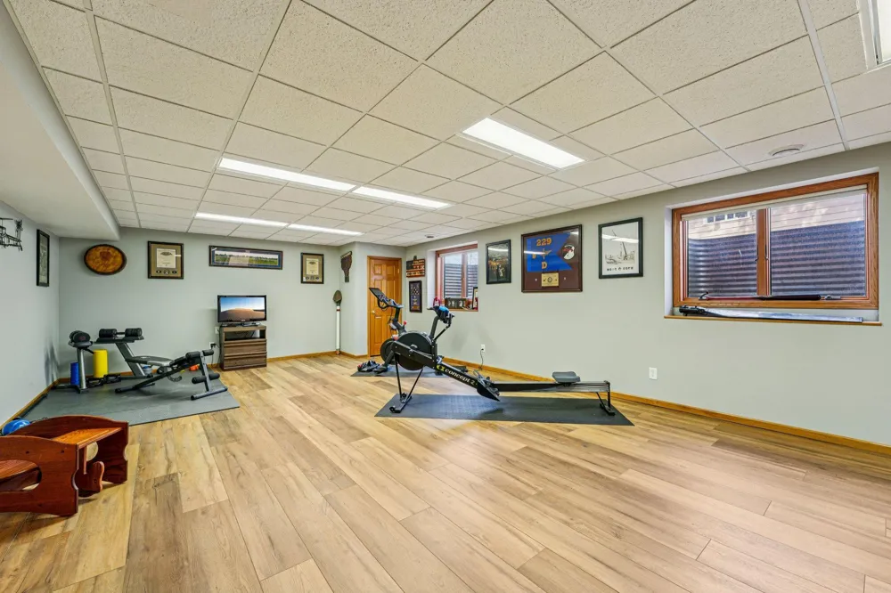 24560 Cedar Point Road New Prague, MN 56071