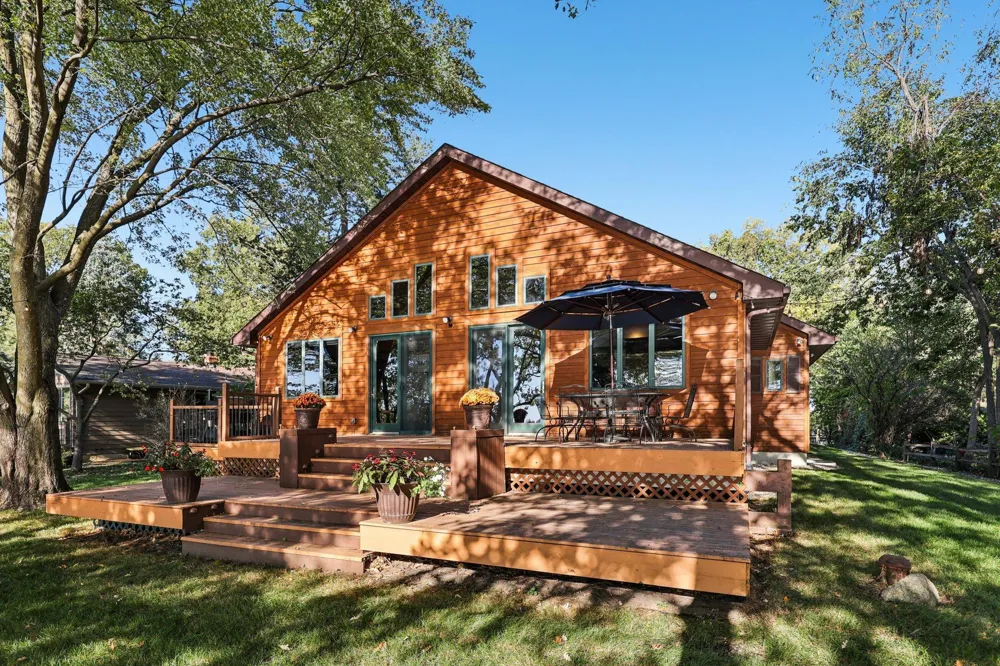 24560 Cedar Point Road New Prague, MN 56071