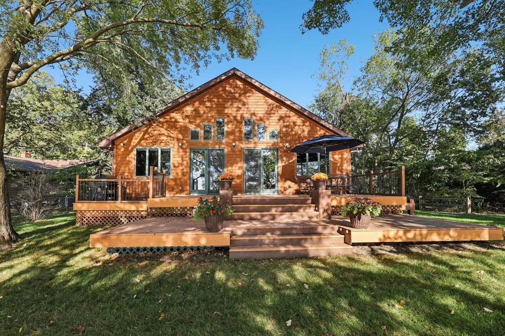 24560 Cedar Point Road New Prague, MN 56071