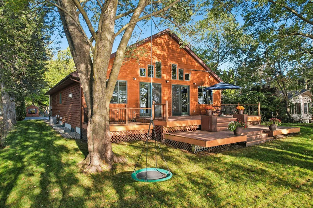 24560 Cedar Point Road New Prague, MN 56071