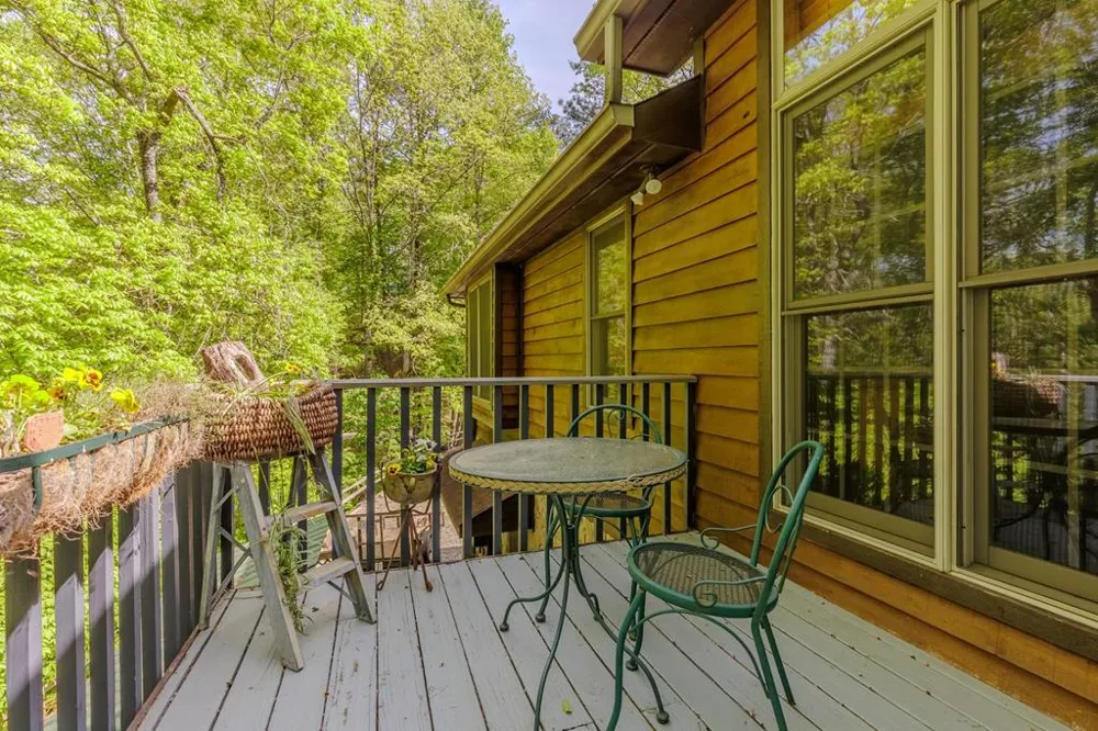 Covered Bridge Rd Stecoah, NC 28771