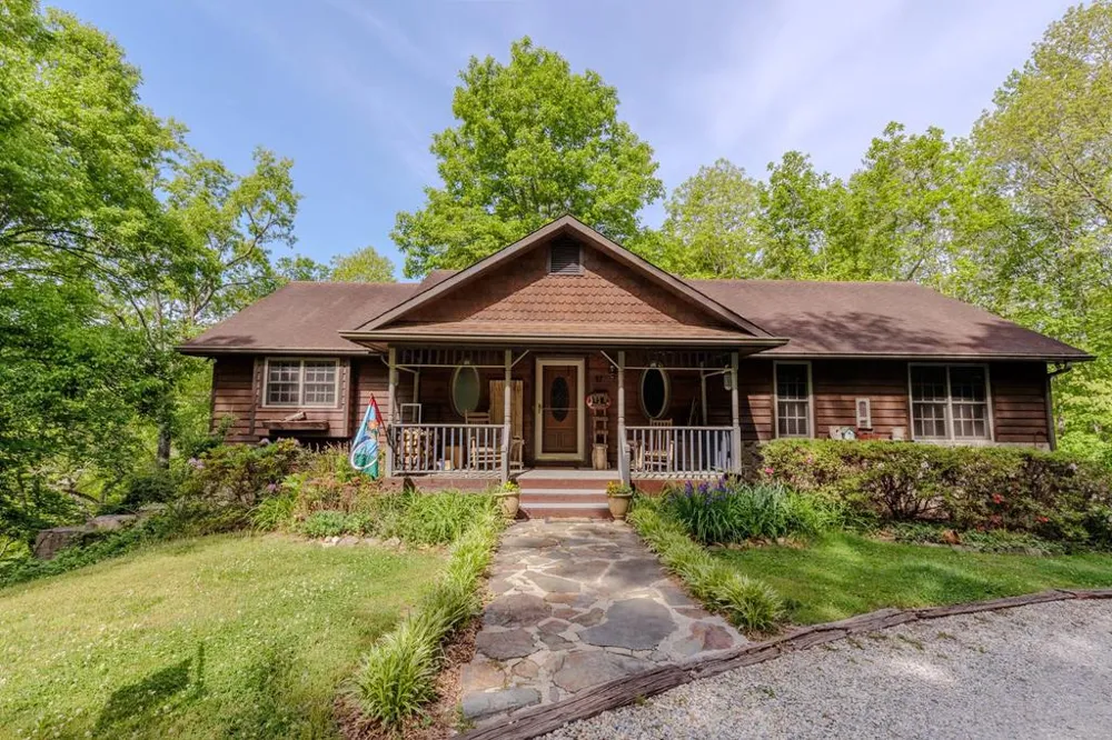 Covered Bridge Rd Stecoah, NC 28771