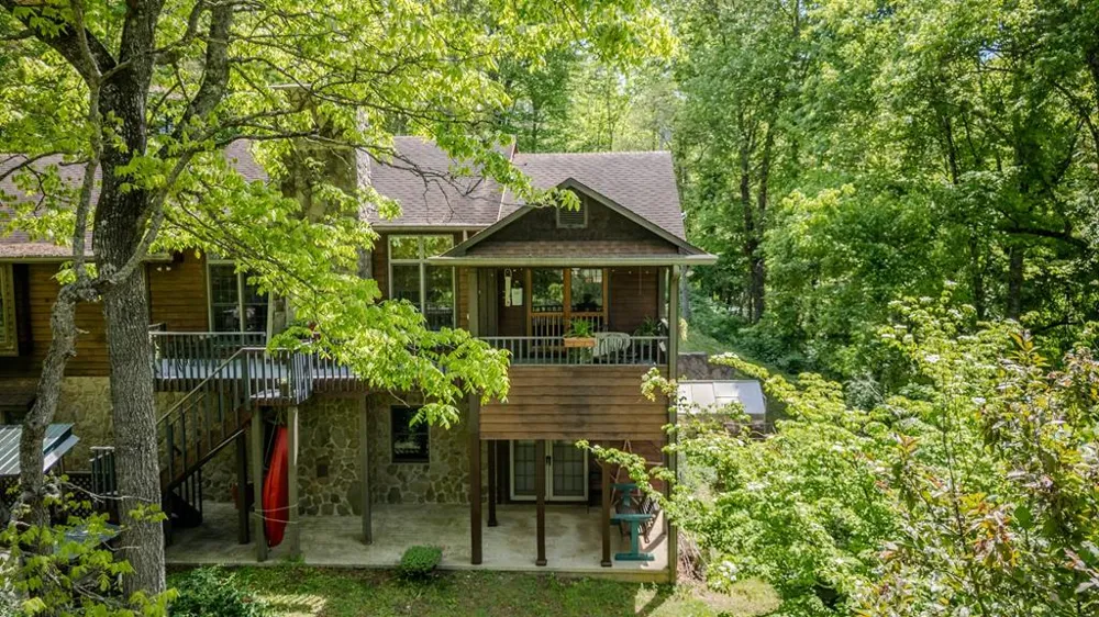 Covered Bridge Rd Stecoah, NC 28771