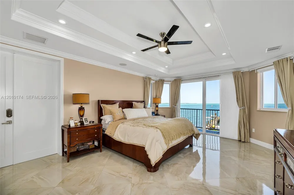 112 Bounty Ln Key Largo, FL 33037