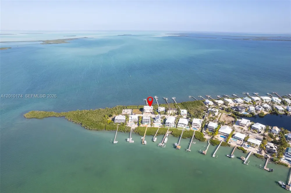 112 Bounty Ln Key Largo, FL 33037