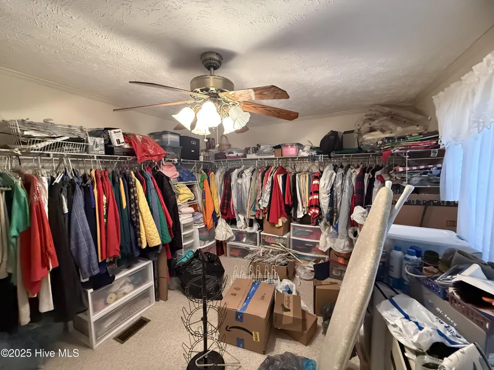 902 Aberdeen Road Laurinburg, NC 28352