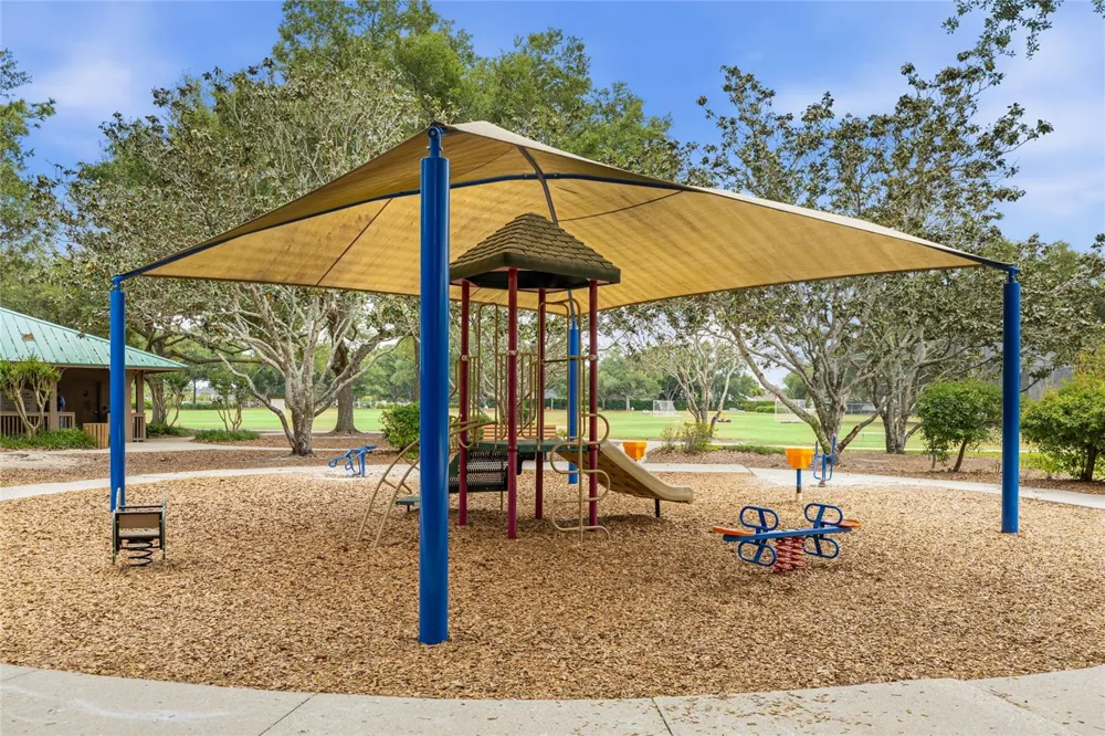 6216 ROSEFINCH COURT #102 Lakewood Ranch, FL 34202