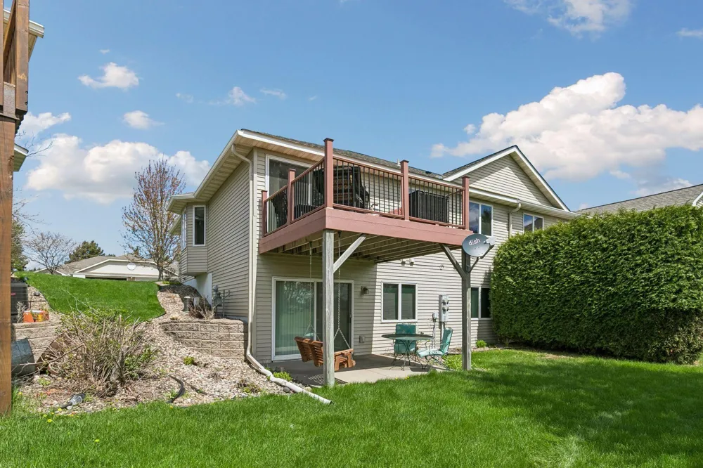 1136 Highpoint Court New Richmond, WI 54017