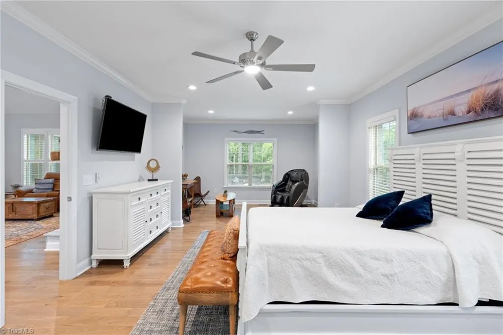5461 Meadowlark Court Winston-Salem, NC 27106