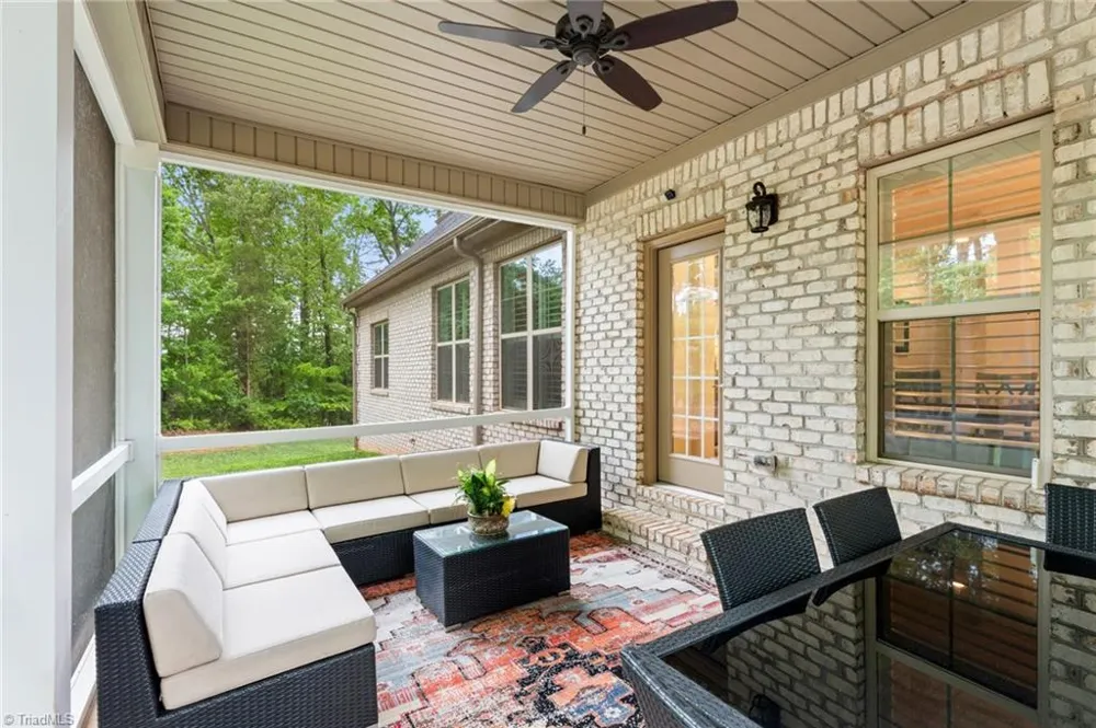 5461 Meadowlark Court Winston-Salem, NC 27106