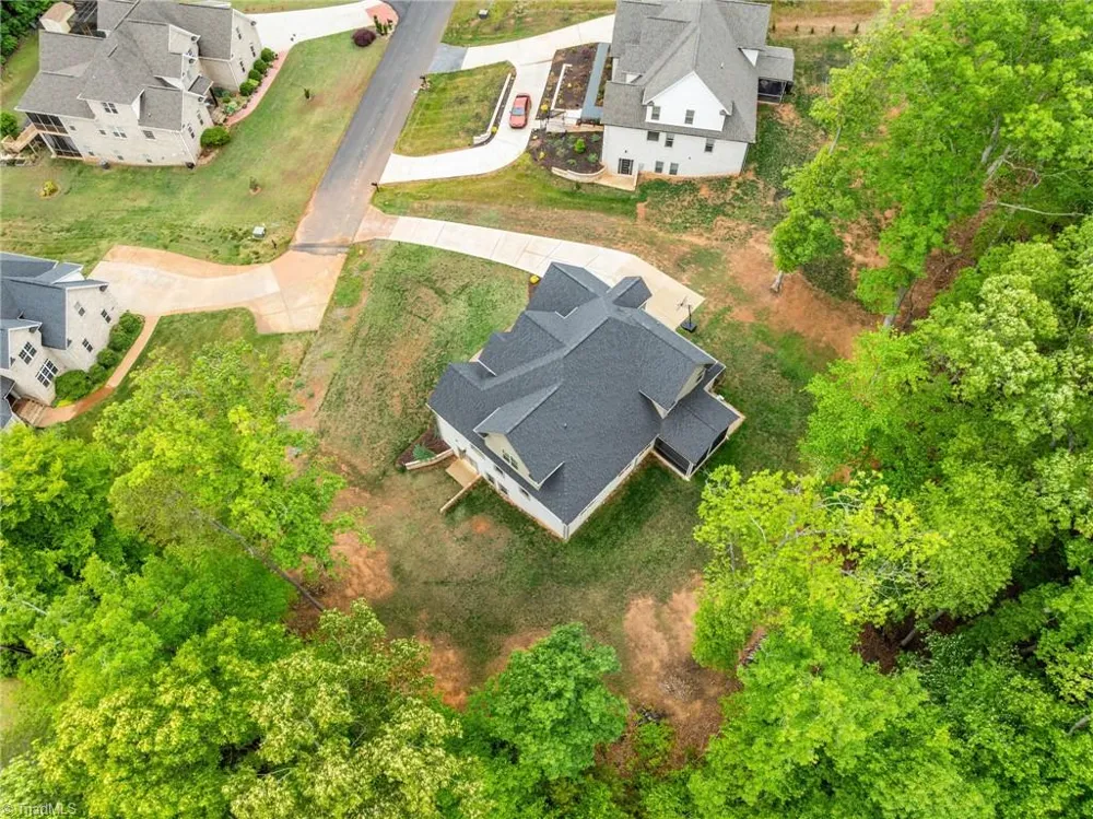 5461 Meadowlark Court Winston-Salem, NC 27106