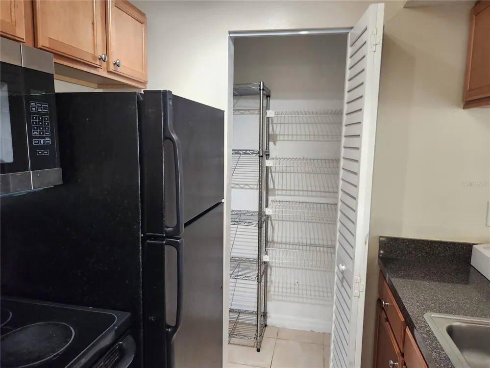 803 LAKE HAVEN SQUARE #101 Brandon, FL 33511