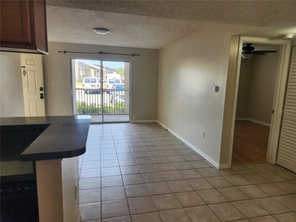 803 LAKE HAVEN SQUARE #101 Brandon, FL 33511