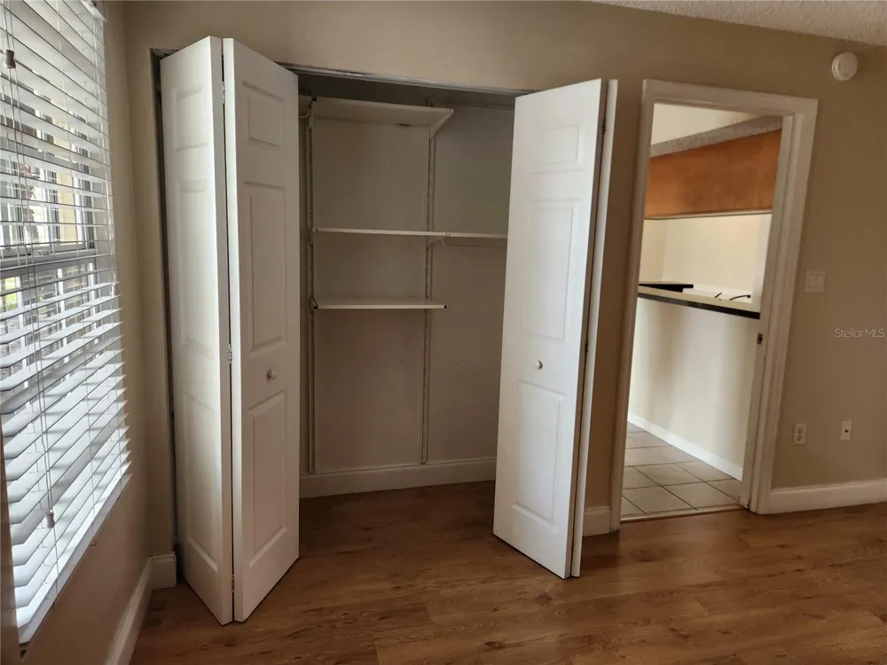 803 LAKE HAVEN SQUARE #101 Brandon, FL 33511