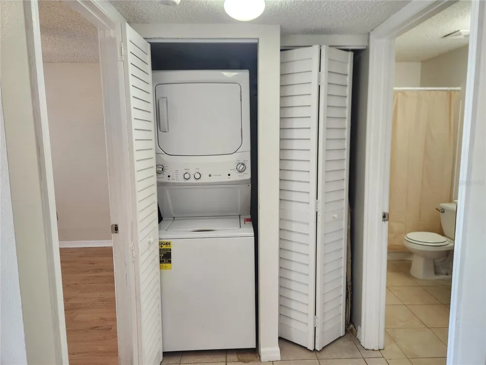 803 LAKE HAVEN SQUARE #101 Brandon, FL 33511