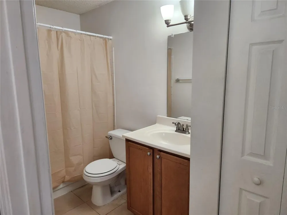 803 LAKE HAVEN SQUARE #101 Brandon, FL 33511