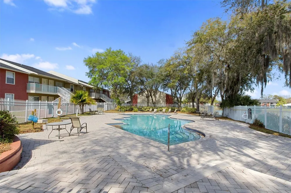 803 LAKE HAVEN SQUARE #101 Brandon, FL 33511