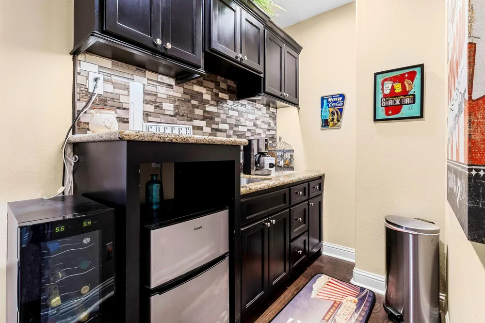 265 Bridgelanding Onalaska, TX 77360