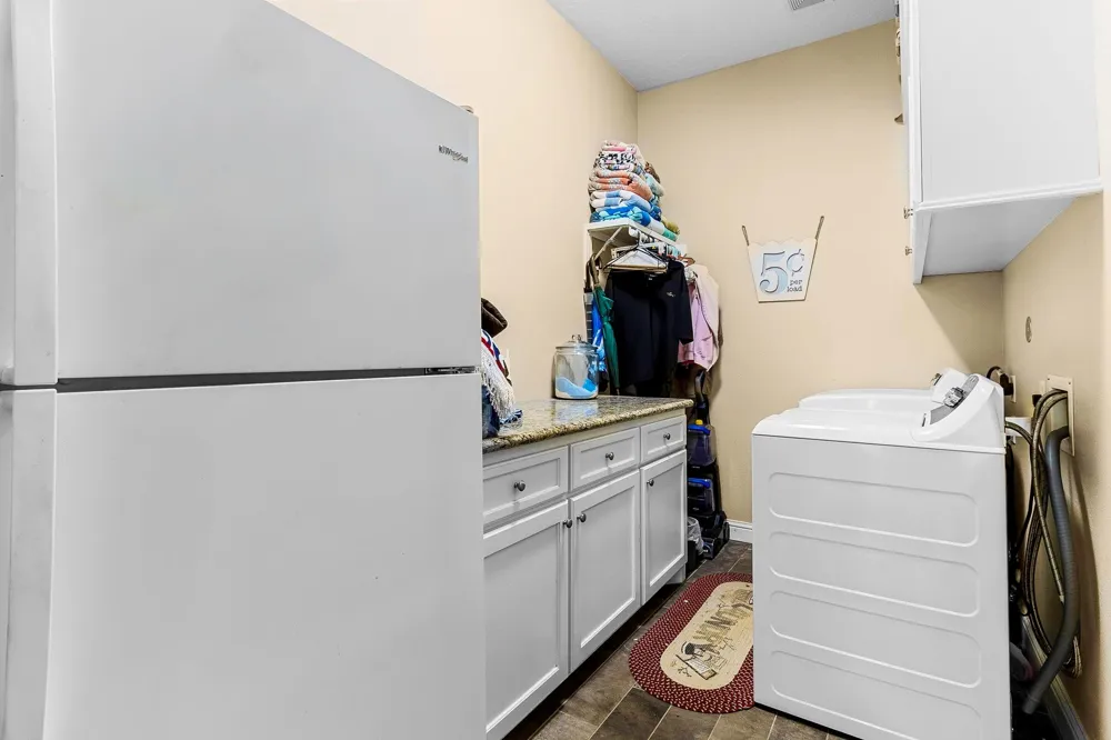 265 Bridgelanding Onalaska, TX 77360