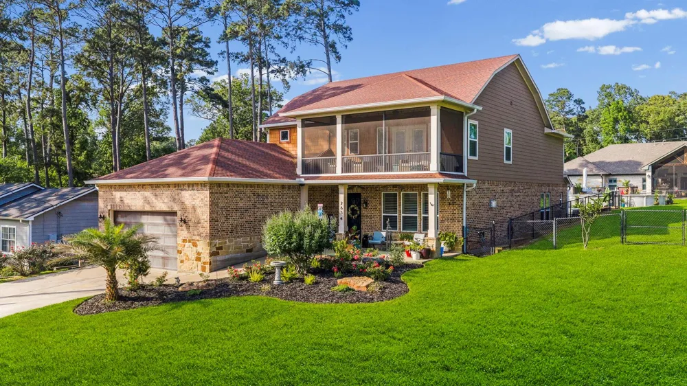 265 Bridgelanding Onalaska, TX 77360