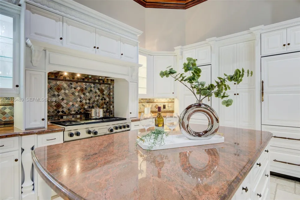 16740 Berkshire Ct Southwest Ranches, FL 33331