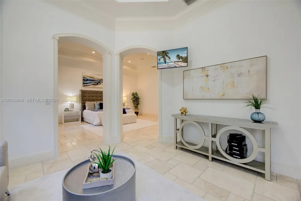 16740 Berkshire Ct Southwest Ranches, FL 33331