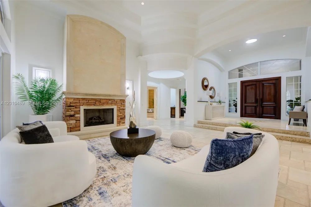 16740 Berkshire Ct Southwest Ranches, FL 33331