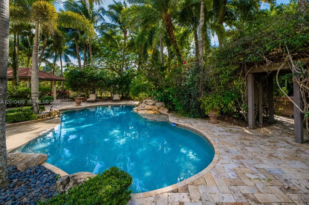 16740 Berkshire Ct Southwest Ranches, FL 33331