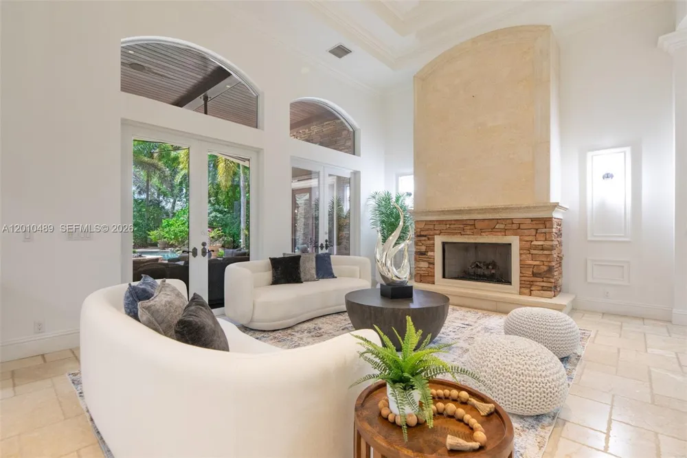 16740 Berkshire Ct Southwest Ranches, FL 33331
