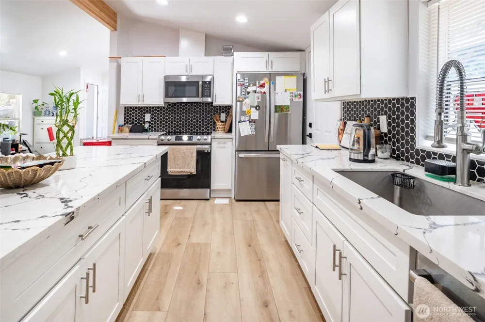 4630 B STREET NW Auburn, WA 98001