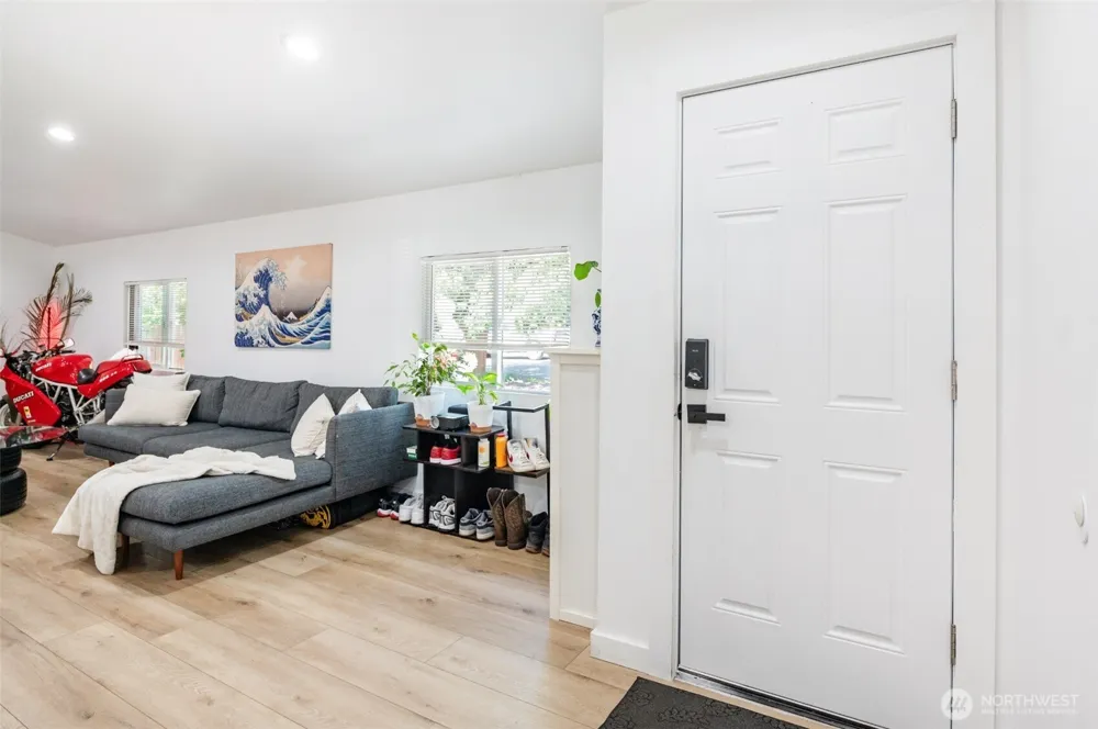 4630 B STREET NW Auburn, WA 98001