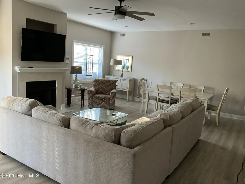 404 Penny Lane #D Morehead City, NC 28557