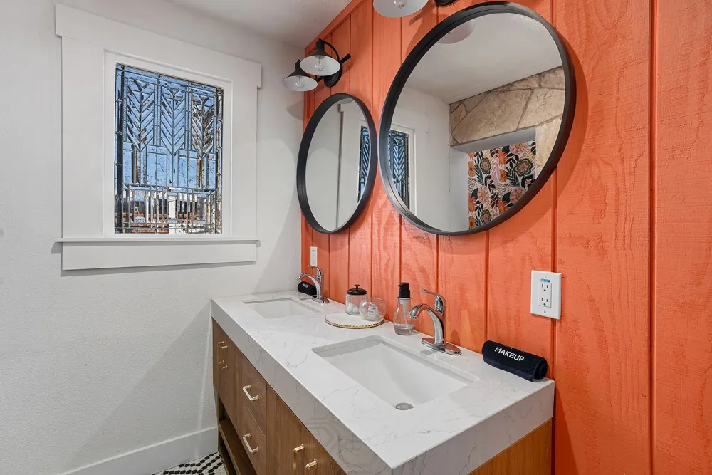 502 Orange Street Fredericksburg, TX 78624