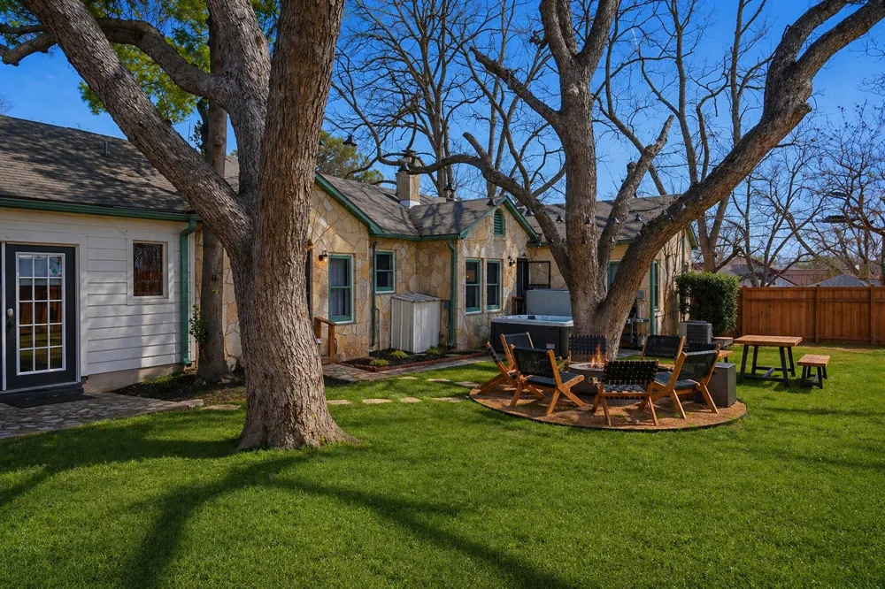 502 Orange Street Fredericksburg, TX 78624