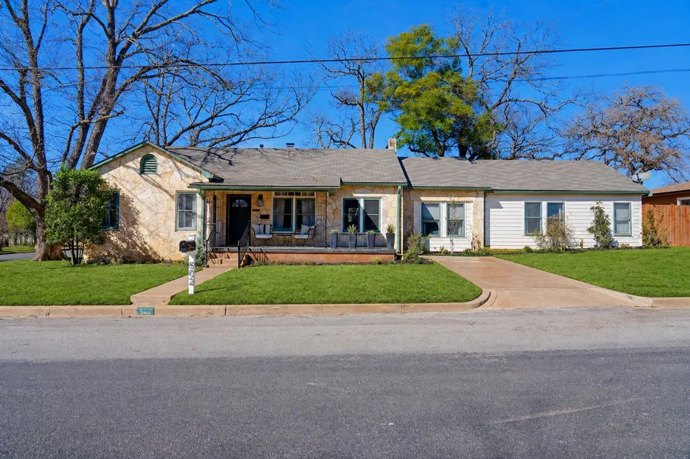 502 Orange Street Fredericksburg, TX 78624