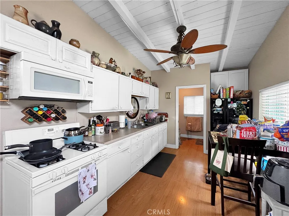 7736 Sugar Drive Huntington Beach, CA 92647