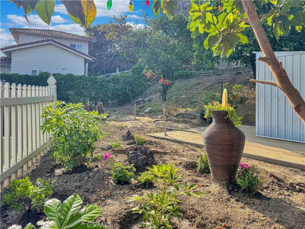 7736 Sugar Drive Huntington Beach, CA 92647
