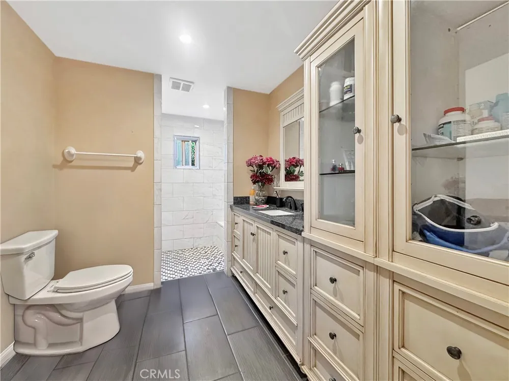 7736 Sugar Drive Huntington Beach, CA 92647