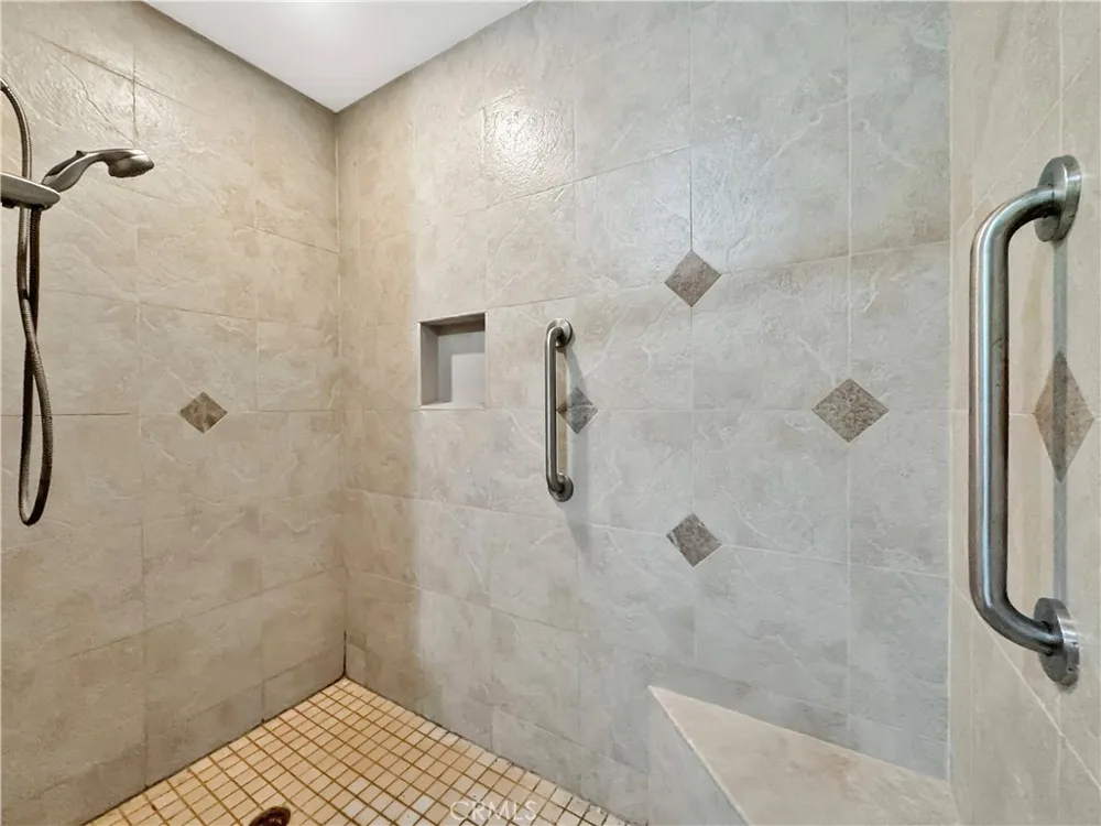 7736 Sugar Drive Huntington Beach, CA 92647